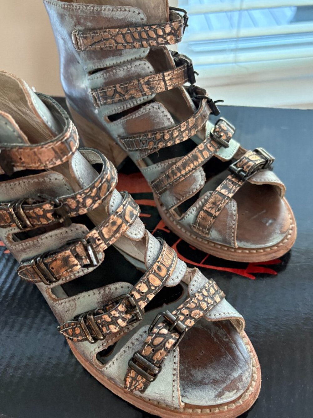 FREEBIRD: Quinn Patina Multi Bootees. Size 5